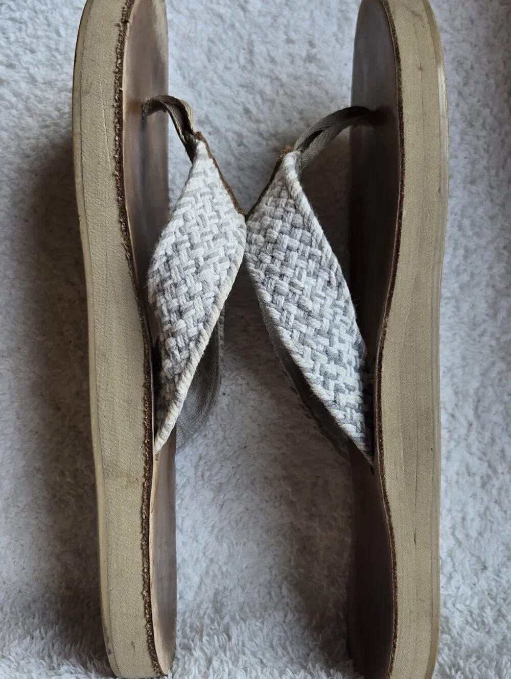 Mens Vineyard Vines Flip Flops